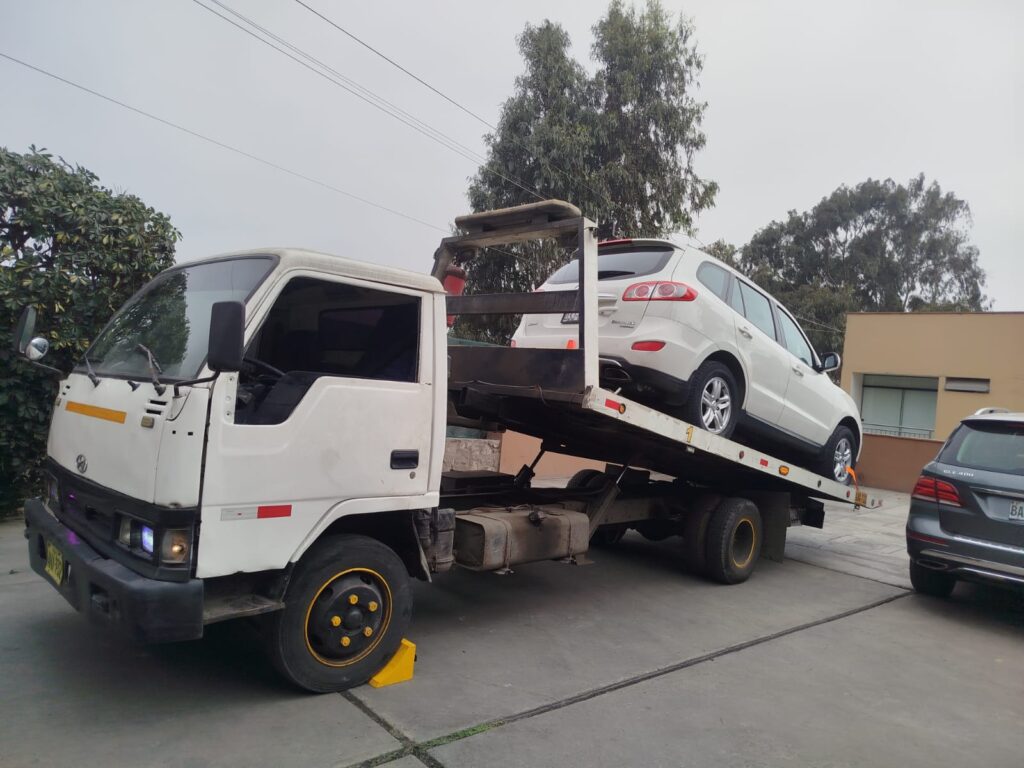 gruas económicas en Lima